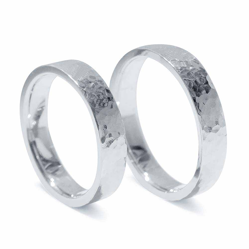 karikagyuru kalapacsolt felulet feher 2