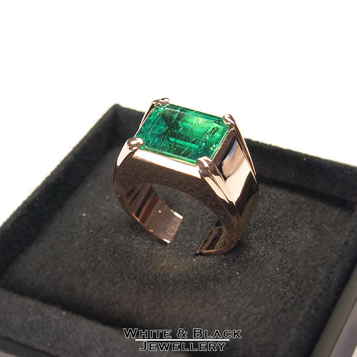 arany smaragd gyűrű