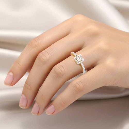 Princess gyémánt eljegyzési gyűrű - 0,5ct