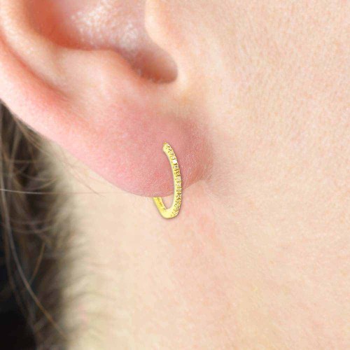 Karika gyémánt fülbevaló - arany - 0,1ct