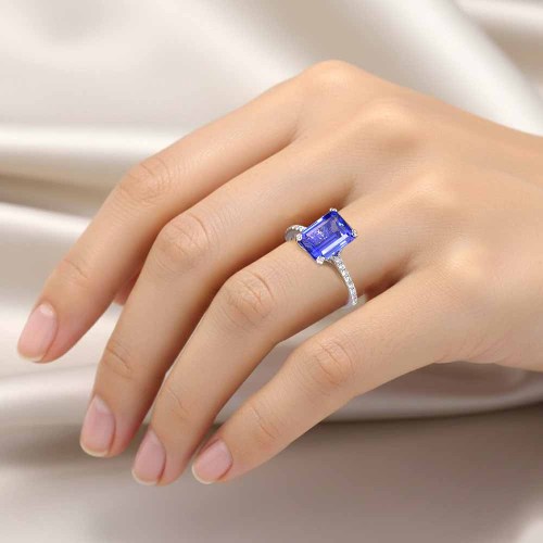 Gyémánt és tanzanit köves gyűrű - Indigo