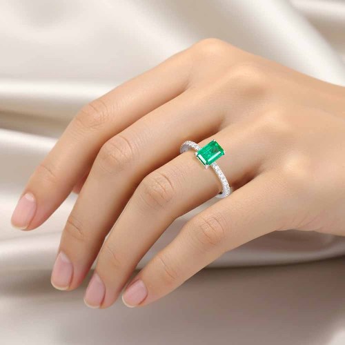 Smaragd gyűrű - 1,1 karát