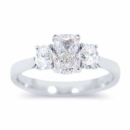 Cushion gyémánt eljegyzési gyűrű - Trilogy