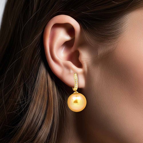 Igazgyöngyös gyémánt fülbevaló - 11mm - aranybarna
