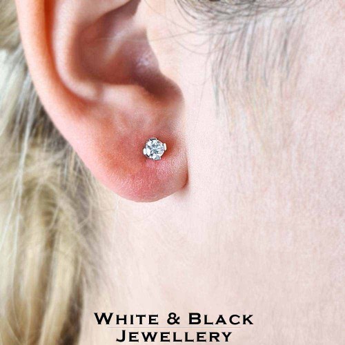 Gyémánt fülbevaló - 3,8-4,0mm - Kehely